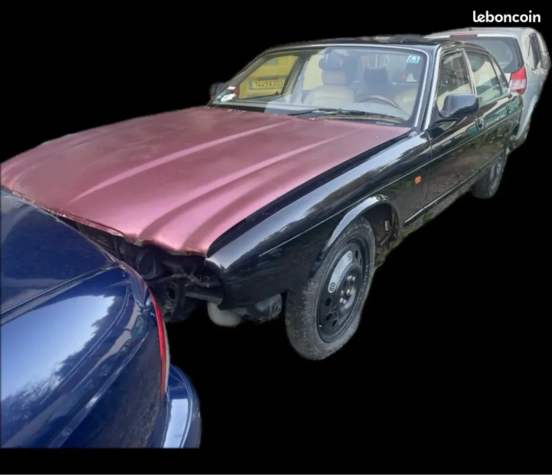 Vends jaguar XJ SOVEREIGN 3.6 essence jaguar XJ SOVEREIGN 3.6 essence