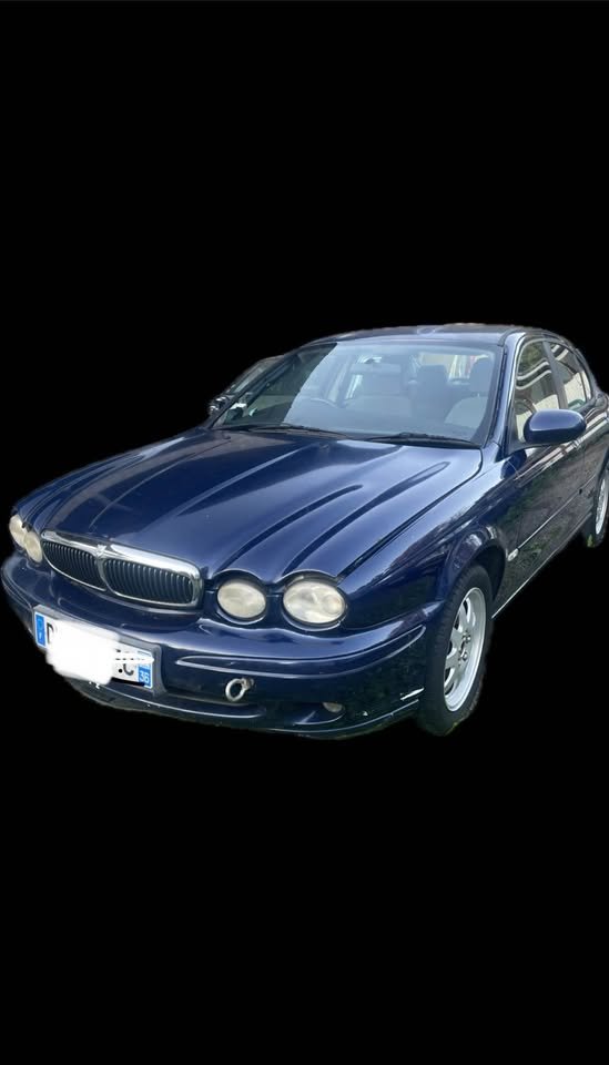 JAGUAR X-TYPE